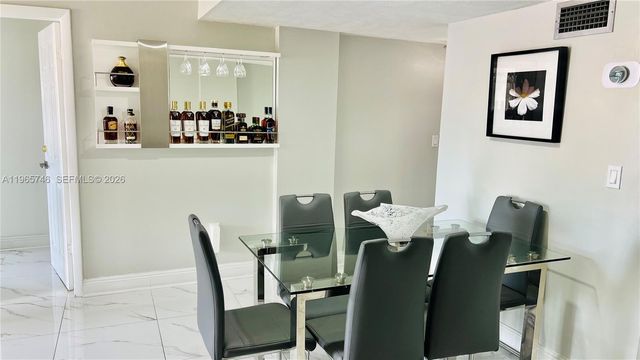 14250 SW 62nd St 319, Miami, FL 33183