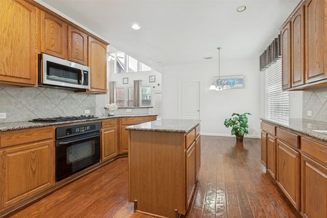 822 Shadybrook Drive, Murphy, TX 75094