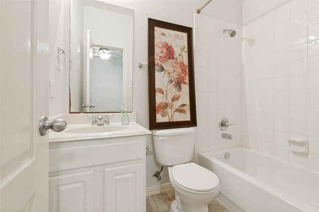 822 Shadybrook Drive, Murphy, TX 75094