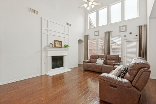 822 Shadybrook Drive, Murphy, TX 75094