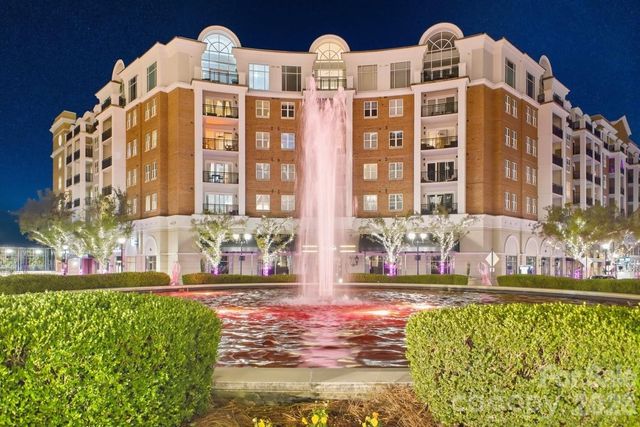 4620 Piedmont Row Drive 714, Charlotte, NC 28210