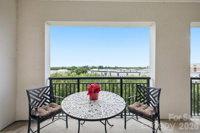 4620 Piedmont Row Drive 714, Charlotte, NC 28210