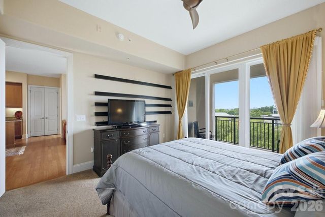 4620 Piedmont Row Drive 714, Charlotte, NC 28210