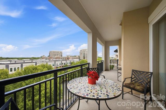 4620 Piedmont Row Drive 714, Charlotte, NC 28210