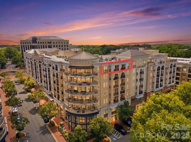 4620 Piedmont Row Drive 714, Charlotte, NC 28210