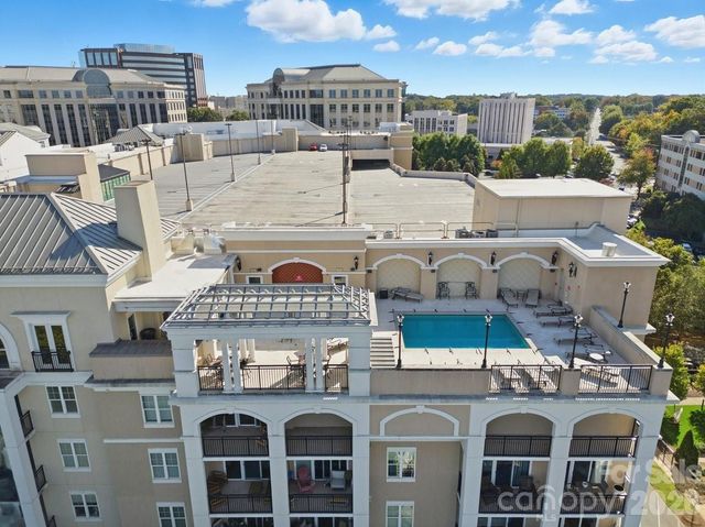 4620 Piedmont Row Drive 714, Charlotte, NC 28210