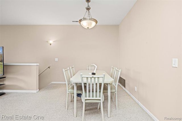40442 Bay Harbor Lane, Canton, MI 48188
