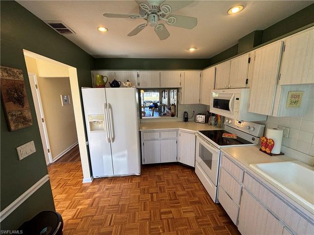 1515 Edgewater CIR, Fort Myers, FL 33919