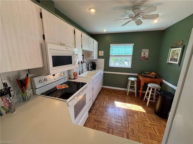 1515 Edgewater CIR, Fort Myers, FL 33919