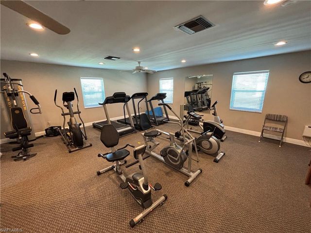 1515 Edgewater CIR, Fort Myers, FL 33919