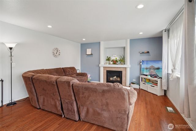 14921 Mountain View Court SE, Yelm, WA 98597