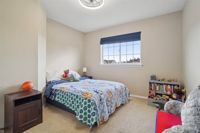 14921 Mountain View Court SE, Yelm, WA 98597