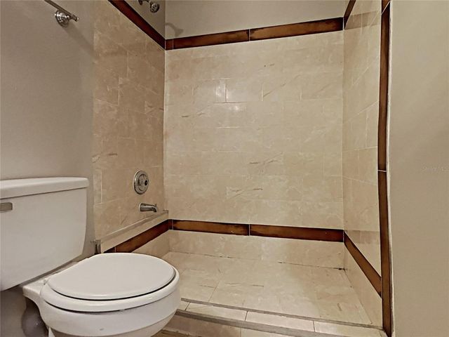 716 KNOLLWOOD DRIVE, Davenport, FL 33837