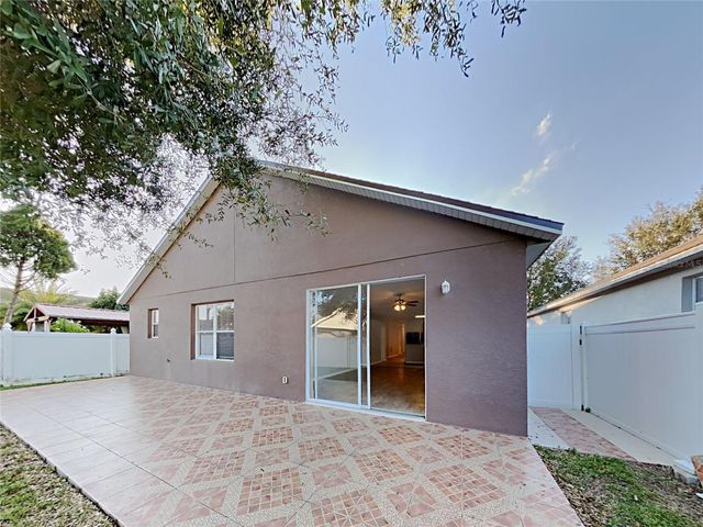 716 KNOLLWOOD DRIVE, Davenport, FL 33837