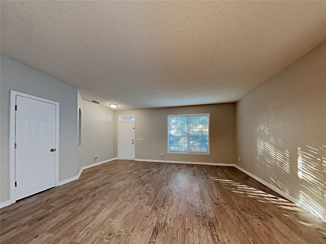 716 KNOLLWOOD DRIVE, Davenport, FL 33837