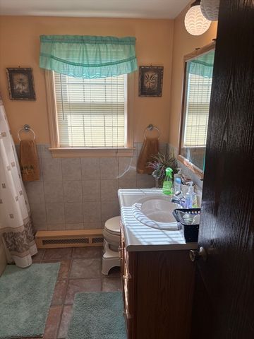 1896 River St, Boston, MA 02136