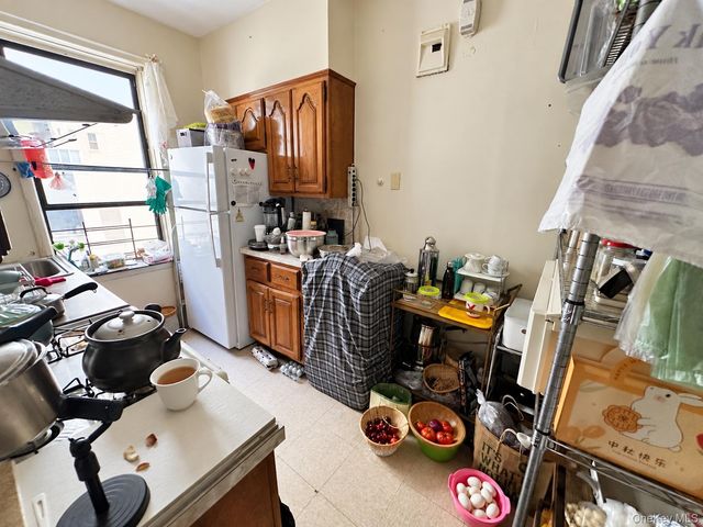 2137 E 14th Street, Brooklyn, NY 11229