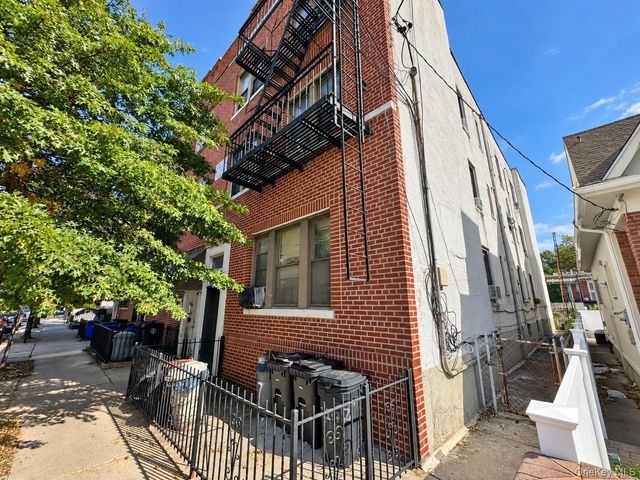 2137 E 14th Street, Brooklyn, NY 11229