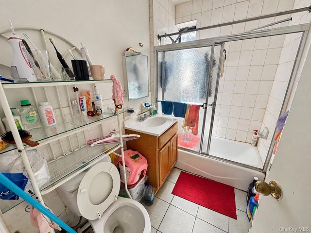 2137 E 14th Street, Brooklyn, NY 11229