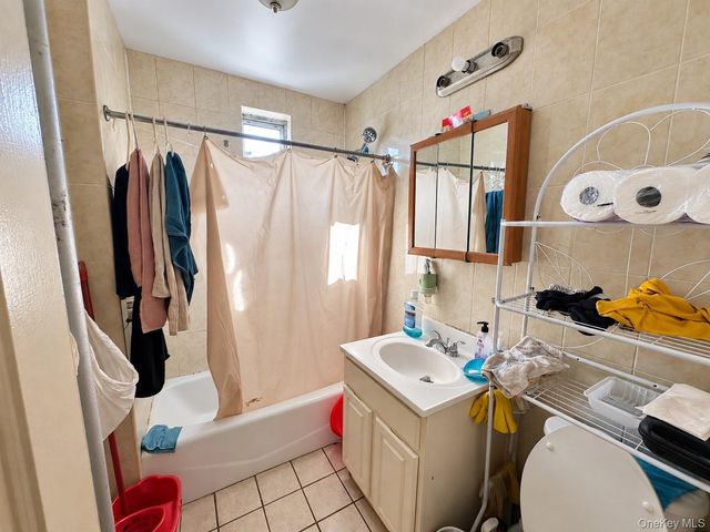2137 E 14th Street, Brooklyn, NY 11229