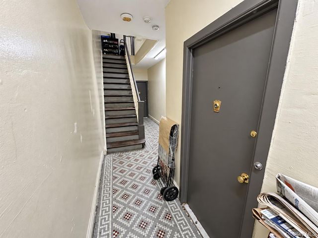 2137 E 14th Street, Brooklyn, NY 11229