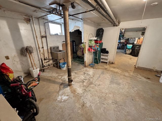 2137 E 14th Street, Brooklyn, NY 11229