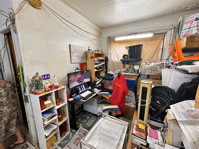 2137 E 14th Street, Brooklyn, NY 11229