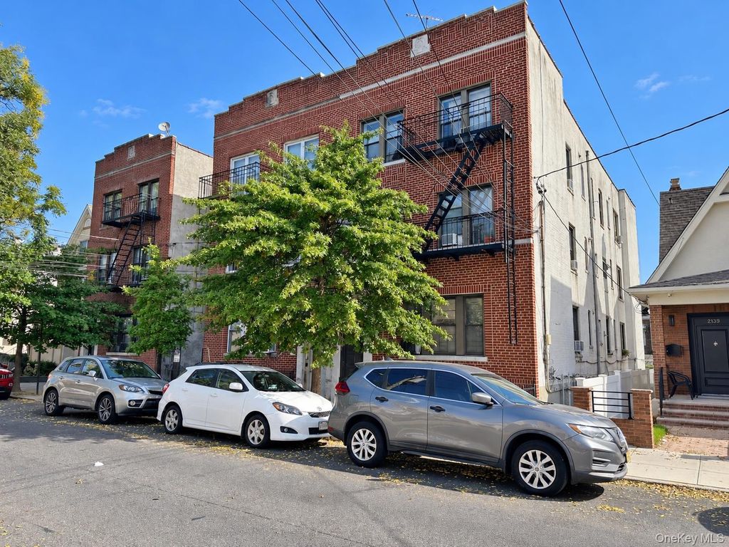 2137 E 14th Street, Brooklyn, NY 11229