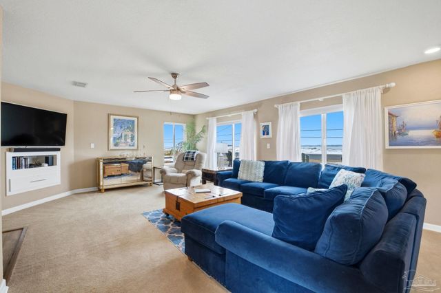 7877 White Sands Blvd, Navarre Beach, FL 32566