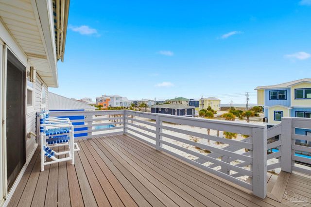 7877 White Sands Blvd, Navarre Beach, FL 32566