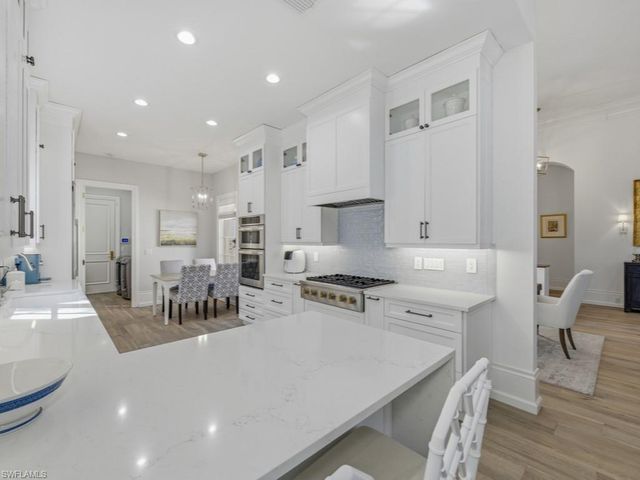 15647 Villoresi WAY, Naples, FL 34110