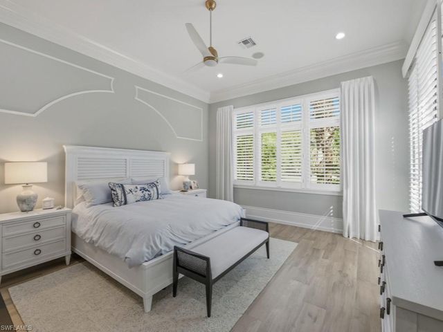 15647 Villoresi WAY, Naples, FL 34110