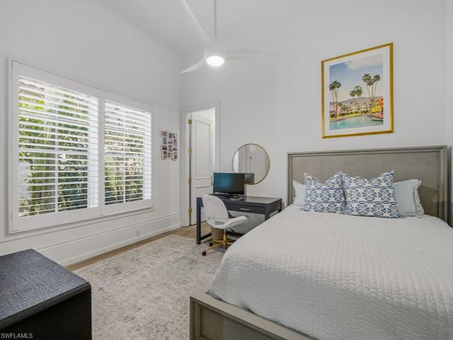 15647 Villoresi WAY, Naples, FL 34110