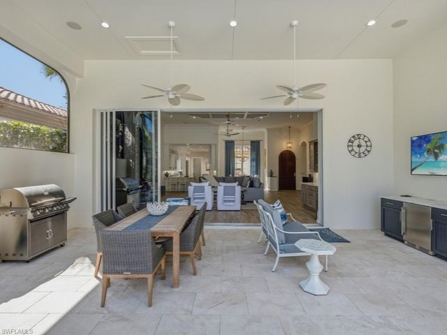 15647 Villoresi WAY, Naples, FL 34110