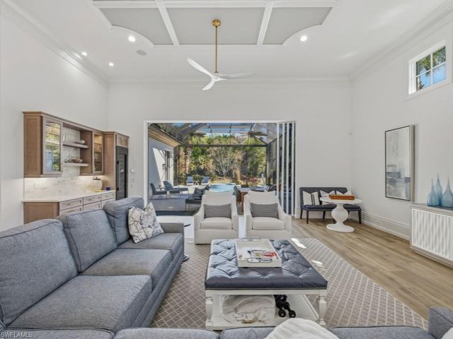 15647 Villoresi WAY, Naples, FL 34110