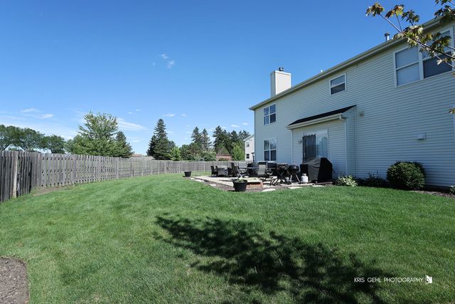 60 Arden Lane, Round Lake, IL 60073