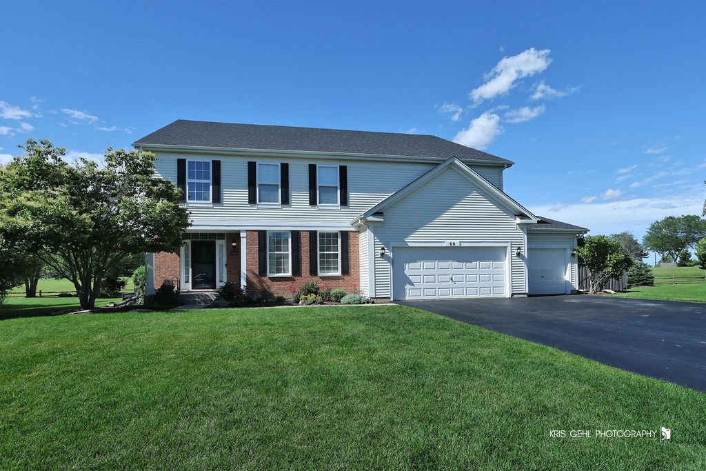 60 Arden Lane, Round Lake, IL 60073