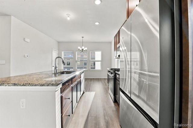 762 Huntley Lane, Troy, MI 48085