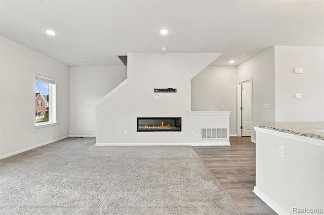 762 Huntley Lane, Troy, MI 48085