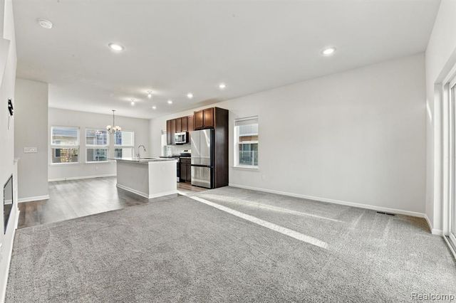 762 Huntley Lane, Troy, MI 48085