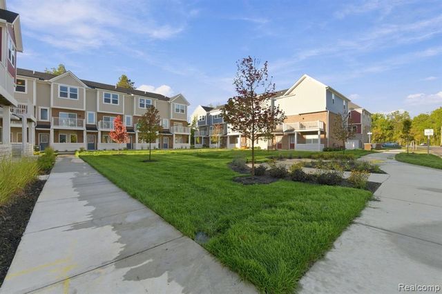 762 Huntley Lane, Troy, MI 48085