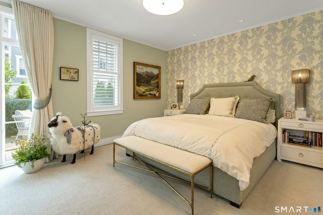 160 Park Street 102, New Canaan, CT 06840