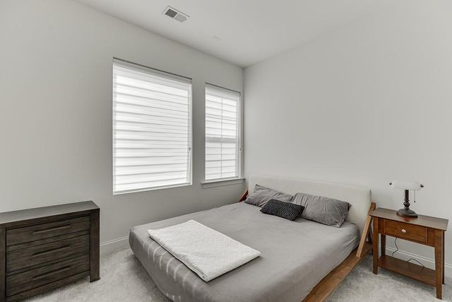 6996 River Rock Drive, Flowery Branch, GA 30542