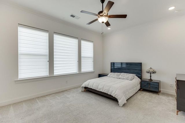 6996 River Rock Drive, Flowery Branch, GA 30542