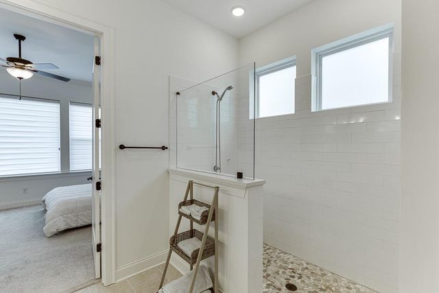 6996 River Rock Drive, Flowery Branch, GA 30542