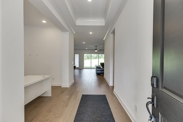 6996 River Rock Drive, Flowery Branch, GA 30542