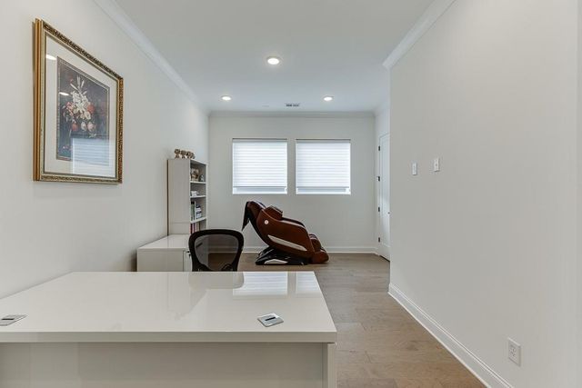 6996 River Rock Drive, Flowery Branch, GA 30542