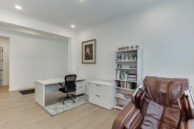 6996 River Rock Drive, Flowery Branch, GA 30542