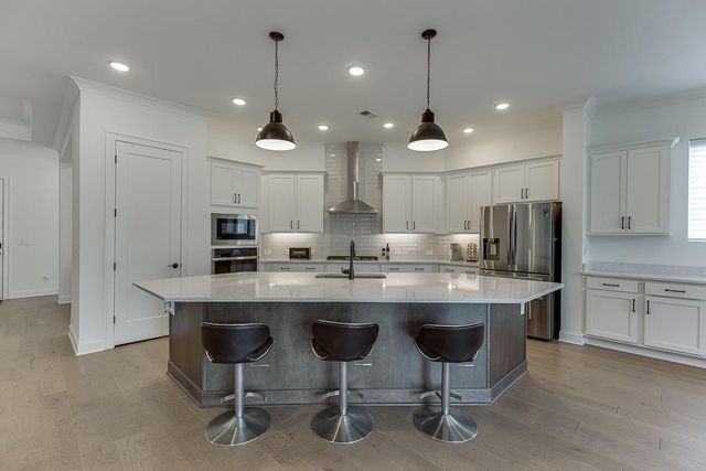 6996 River Rock Drive, Flowery Branch, GA 30542