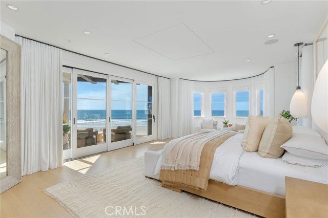 1920 The Strand, Manhattan Beach, CA 90266